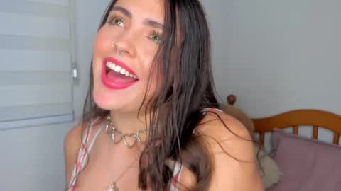 Llanna online show from February 2025 06:09:01 AM