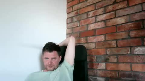 Snapshot of lllukasssxxx chatting on May 2026 02:13:01 PM lllukasssxxx online show from May 2026 02:13:01 PM