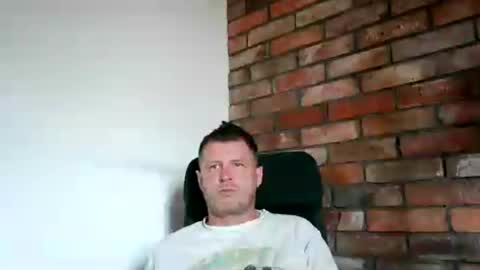 Snapshot of lllukasssxxx chatting on July 2026 11:27:01 AM lllukasssxxx online show from July 2026 11:27:01 AM