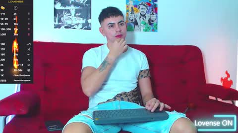 Snapshot of lobito_xxxl chatting on February 2025 01:05:02 AM lobito_xxxl online show from February 2025 01:05:02 AM