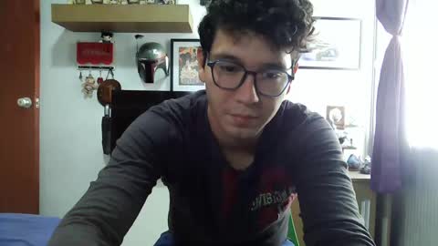 Snapshot of lobomx19 chatting on February 2025 04:10:02 PM Lobo online show from February 2025 04:10:02 PM