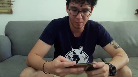 Snapshot of lobomx19 chatting on March 2025 06:43:02 PM Lobo online show from March 2025 06:43:02 PM