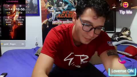 Snapshot of lobomx19 chatting on September 2025 11:43:01 PM Lobo online show from September 2025 11:43:01 PM