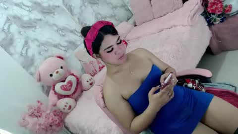 Thea online show from March 2026 09:03:02 AM