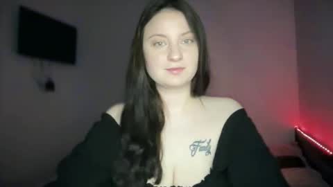 locaalis1 online show from November 2025 09:41:01 AM