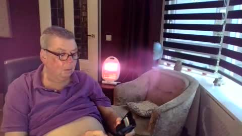 Loebet online show from November 2025 03:03:02 PM