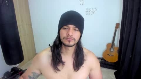 Snapshot of loganhot22 chatting on June 2026 05:12:01 AM Logan online show from June 2026 05:12:01 AM