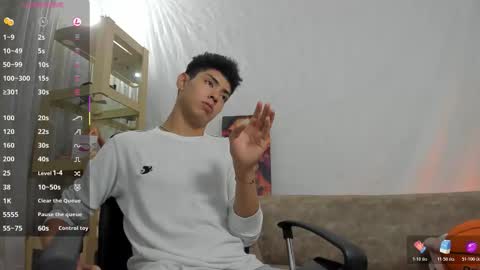 logantwink18 online show from March 2026 02:22:02 PM