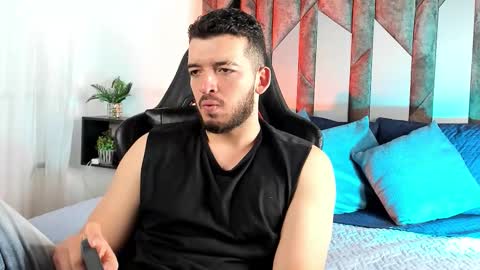 Snapshot of loganwolfjs chatting on February 2026 04:13:02 AM Logan Wolf online show from February 2026 04:13:02 AM