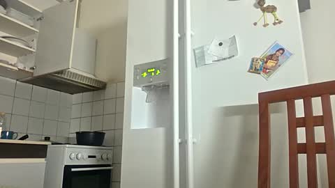 logitech0000 online show from October 2025 02:31:02 AM