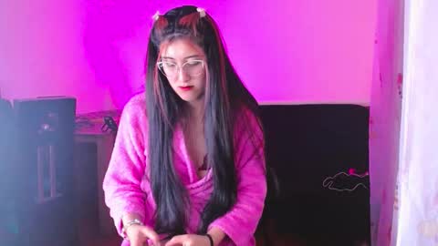 Lois online show from February 2026 04:15:02 PM