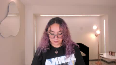 Snapshot of loiseharper chatting on May 2026 07:56:02 PM Loise online show from May 2026 07:56:02 PM