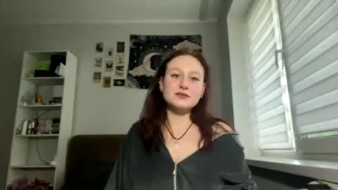 Snapshot of loiselovetto chatting on June 2026 05:06:01 PM loiselovetto online show from June 2026 05:06:01 PM