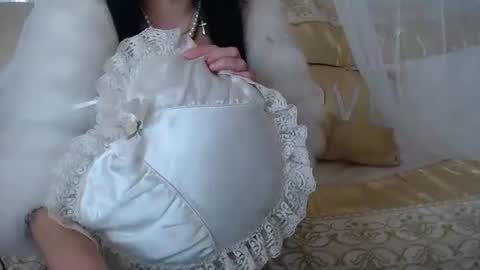 Lilu online show from February 2025 06:48:01 AM