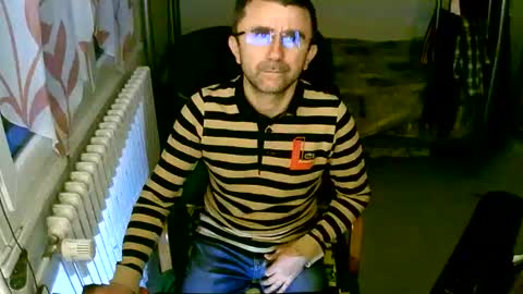 Snapshot of lokoum39 chatting on February 2025 05:42:02 PM lokoum39 online show from February 2025 05:42:02 PM