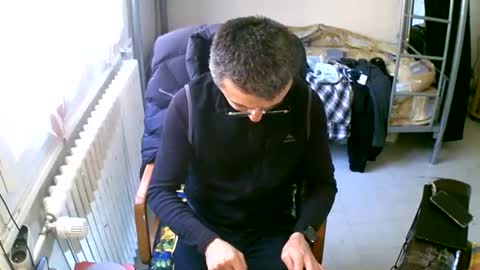 Snapshot of lokoum39 chatting on March 2025 12:22:01 PM lokoum39 online show from March 2025 12:22:01 PM