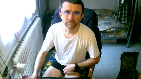 Snapshot of lokoum39 chatting on March 2025 09:29:01 AM lokoum39 online show from March 2025 09:29:01 AM