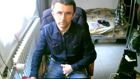 Snapshot of lokoum39 chatting on March 2025 11:55:02 AM lokoum39 online show from March 2025 11:55:02 AM