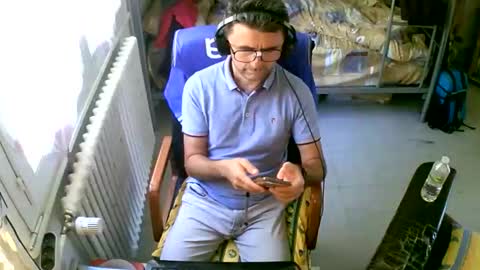 Snapshot of lokoum39 chatting on September 2025 12:39:01 PM lokoum39 online show from September 2025 12:39:01 PM