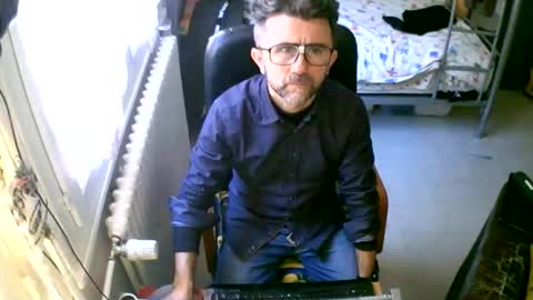 Snapshot of lokoum39 chatting on February 2026 12:48:02 PM lokoum39 online show from February 2026 12:48:02 PM