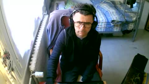 Snapshot of lokoum39 chatting on February 2026 12:15:01 PM lokoum39 online show from February 2026 12:15:01 PM