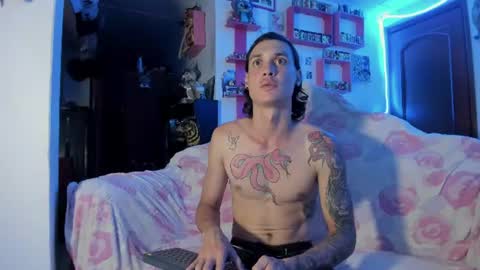 Snapshot of lokyhart chatting on August 2026 01:49:02 AM LokyHart online show from August 2026 01:49:02 AM