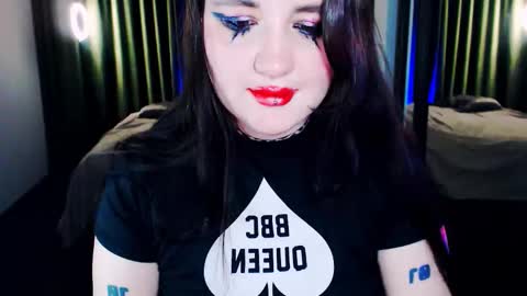 Lola Chi online show from November 2025 10:01:01 PM