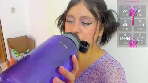 lola online show from October 2025 11:55:02 AM