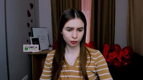 Snapshot of lola_grey1 chatting on February 2025 10:26:01 AM Lola online show from February 2025 10:26:01 AM