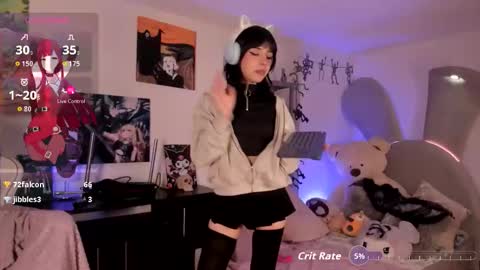 Lola Bunny online show from October 2025 02:12:02 AM