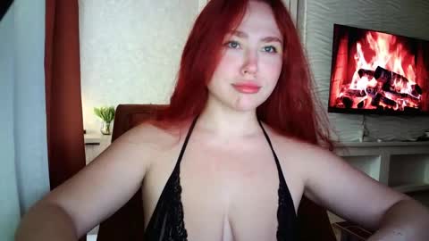 Snapshot of lolaamint_ chatting on April 2026 10:57:02 AM LolaaMint online show from April 2026 10:57:02 AM