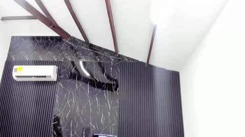 Lola Angel online show from November 2025 07:45:02 PM