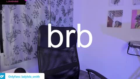 lolaasmith_21 online show from February 2025 02:15:01 AM