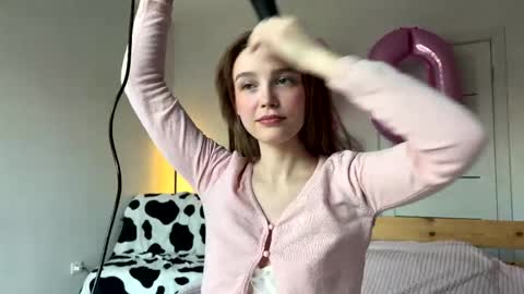 lolaatate online show from March 2026 04:07:01 AM