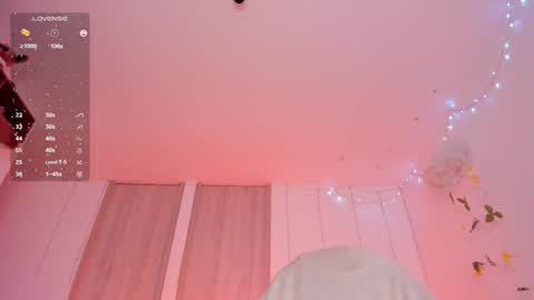 Snapshot of lolaberry_ chatting on January 2025 03:04:01 PM  Lola Berry  online show from January 2025 03:04:01 PM