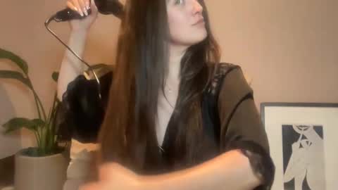 Frt Pr1ncess online show from October 2025 05:25:02 PM