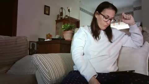 LOLA HUESO y ERIC online show from February 2026 09:02:01 AM