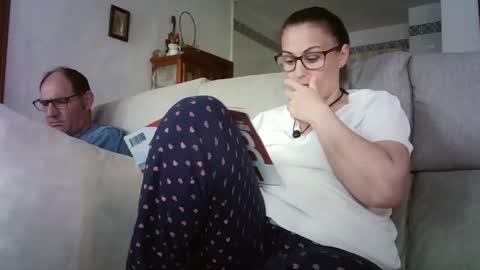 Snapshot of lolahueso chatting on May 2026 02:44:01 PM LOLA HUESO y ERIC online show from May 2026 02:44:01 PM
