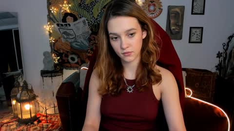 lolalemona online show from December 2024 12:35:01 PM