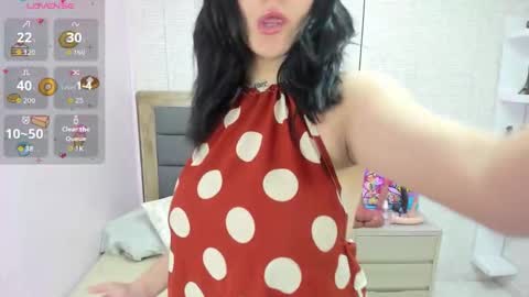 LOLA online show from October 2025 03:04:01 AM