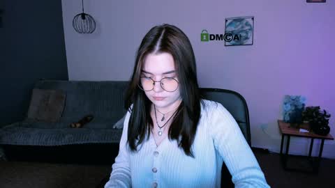 Snapshot of lolamrrr chatting on December 2024 09:32:02 AM Lola pvt is OPEN online show from December 2024 09:32:02 AM