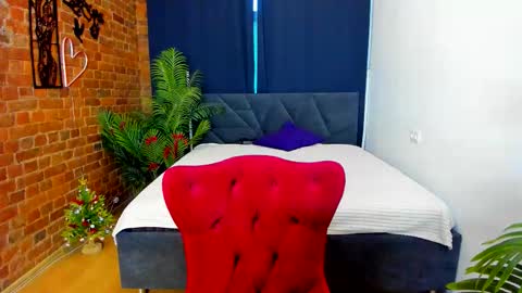 Lolla online show from December 2025 07:37:01 AM