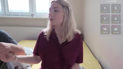 lollove24 online show from November 2025 09:22:01 AM