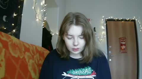 Snapshot of lollylol11 chatting on February 2025 11:53:01 AM Lilly online show from February 2025 11:53:01 AM