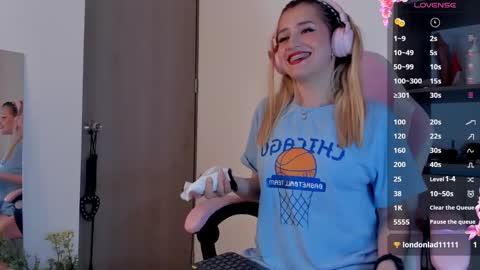 Lolly online show from February 2025 12:09:01 AM