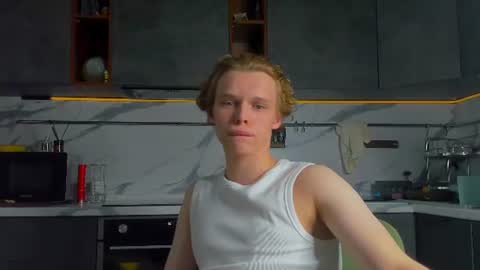 Nelis online show from June 2026 05:00:01 PM
