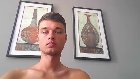 Snapshot of london_tomy chatting on February 2026 03:41:02 PM london_tomy online show from February 2026 03:41:02 PM