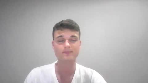 Snapshot of london_tomy chatting on March 2026 12:19:01 AM london_tomy online show from March 2026 12:19:01 AM