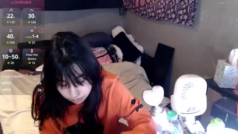 Snapshot of londonray chatting on February 2026 06:51:02 AM londonray online show from February 2026 06:51:02 AM