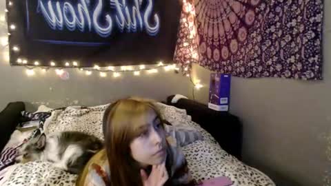 Snapshot of londonray chatting on June 2026 10:00:02 PM londonray online show from June 2026 10:00:02 PM